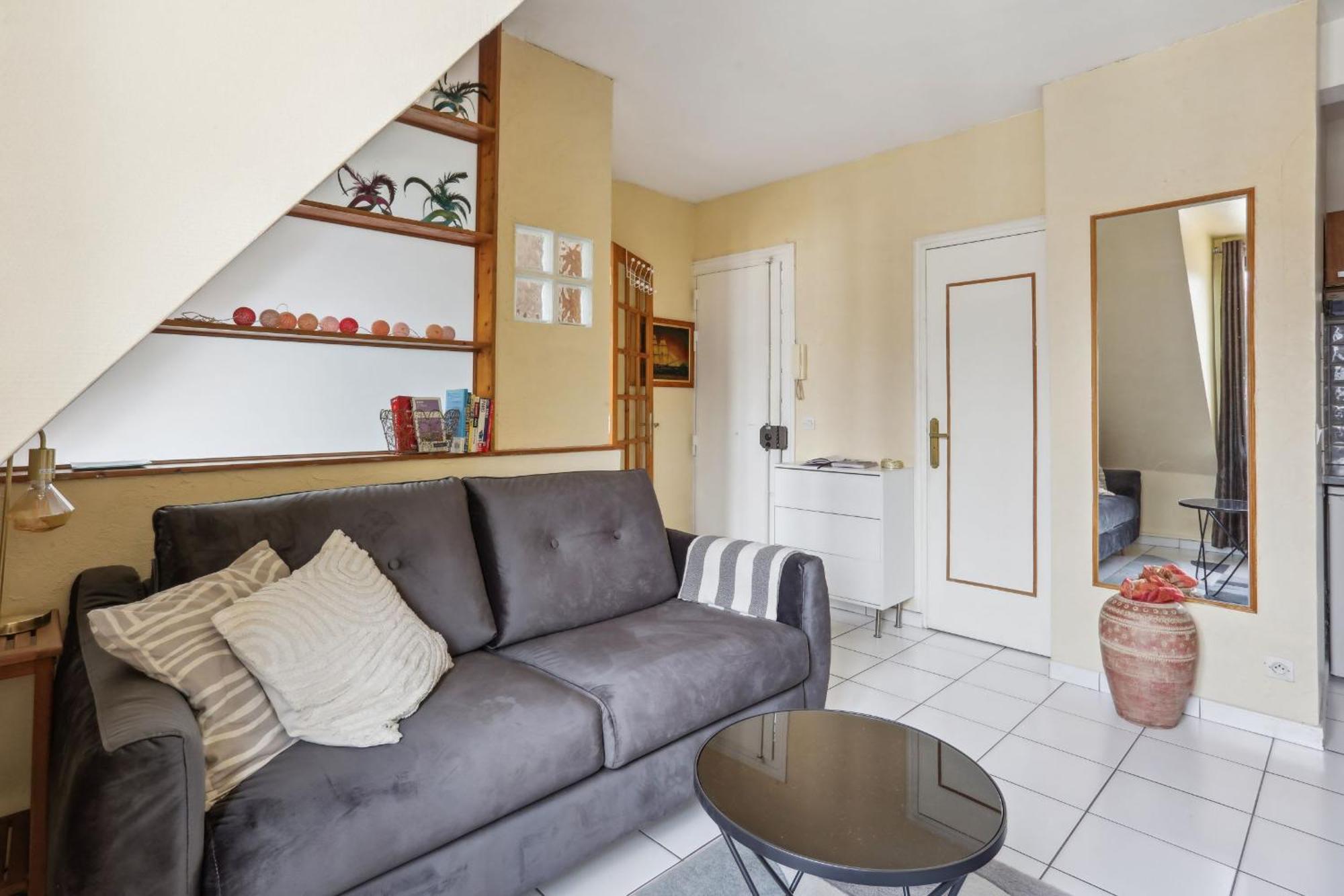 Eiffel Tower & Faubourg - 1Br - Cityapartmentstay Paris Exteriör bild
